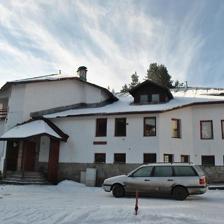 Kris Guesthouse Sztojkite Kültér fotó