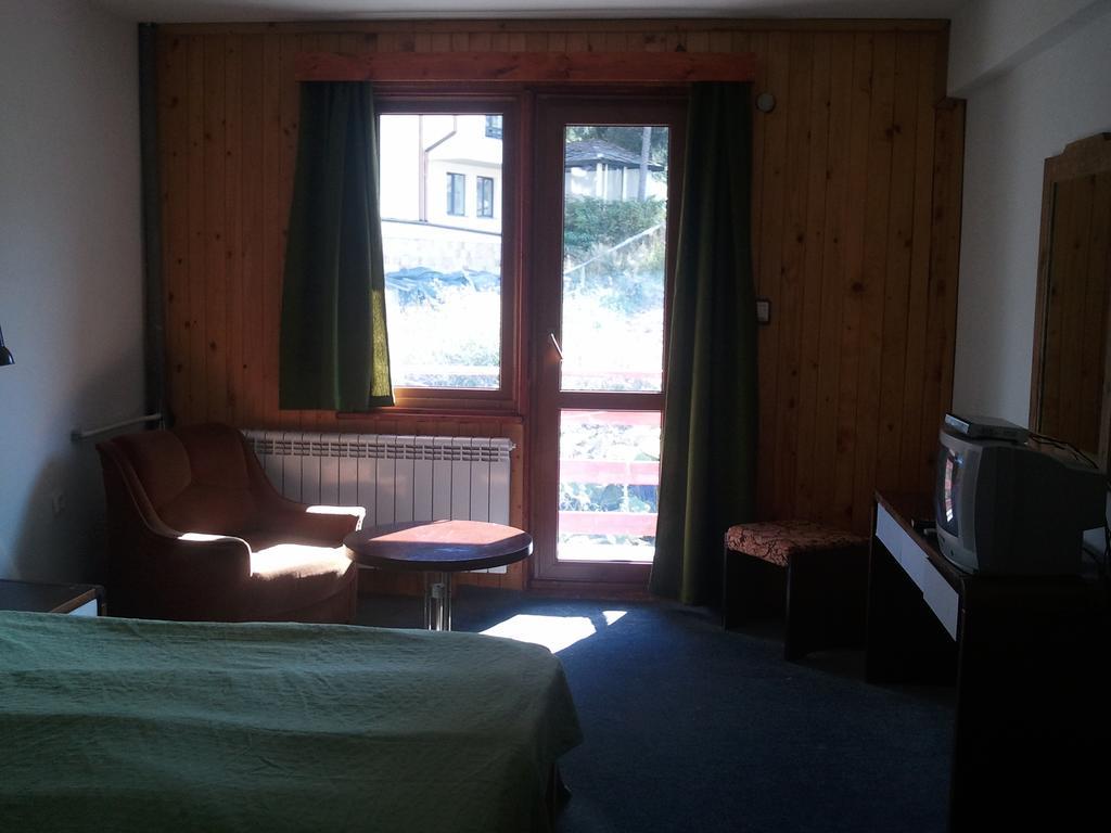 Kris Guesthouse Sztojkite Kültér fotó